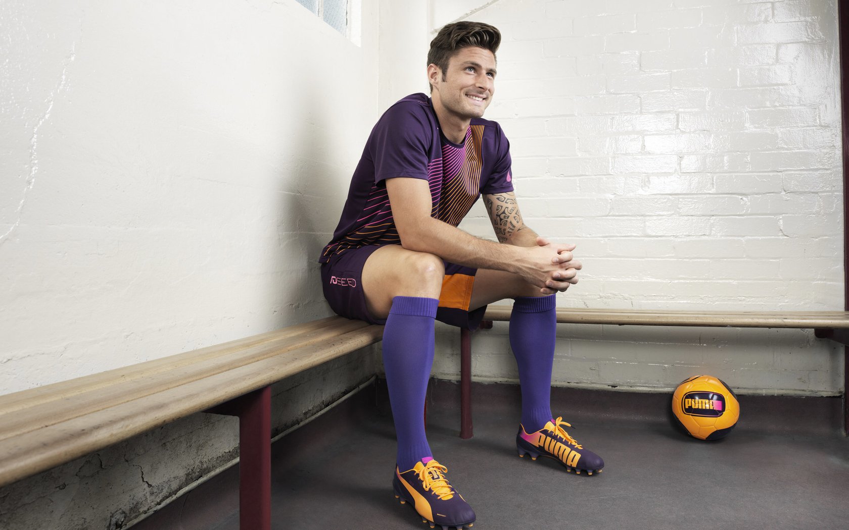 梅西带领阿根廷持续奋战,冲击世界杯梦想